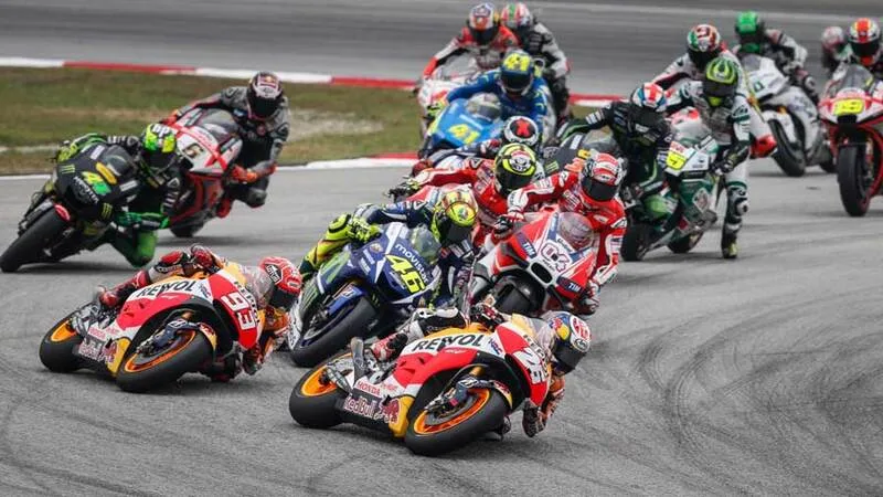 Đua xe MotoGP là hạng đấu mô tô nguyên mẫu cao nhất, quy tụ những tay đua và đội đua hàng đầu thế giới