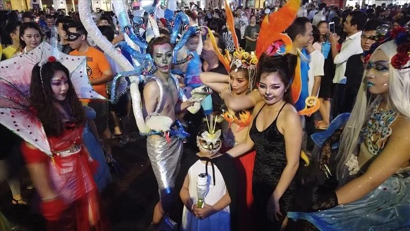 Halloween tại Việt Nam chủ yếu mang tính giải trí, giao lưu văn hóa và sáng tạo không gian chụp ảnh.