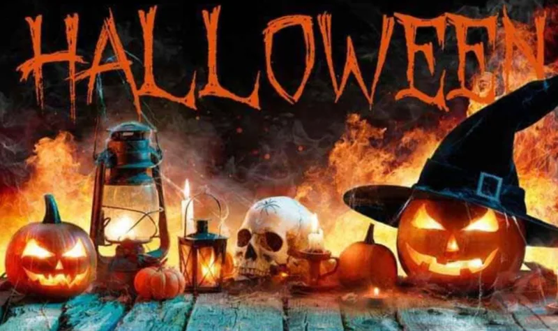 Halloween được tổ chức cố định vào ngày 31/10 hằng năm, nhưng thứ trong tuần sẽ thay đổi theo từng năm.